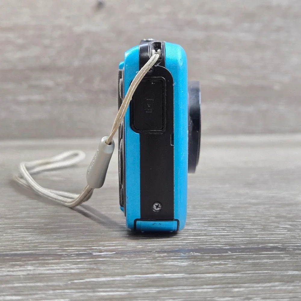 Samsung SL Series SL605 12.2MP Digital Camera Blue EC-SL605BPUUS for parts